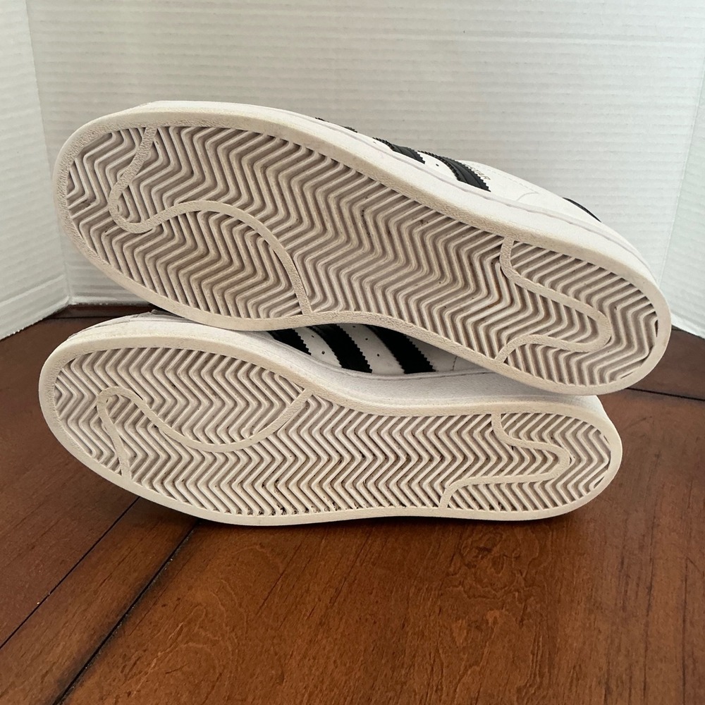 Adidas Superstar Cloud White Core Black Shell Toe Sneakers EG4958 Womens 7.5 - Picture 6 of 8